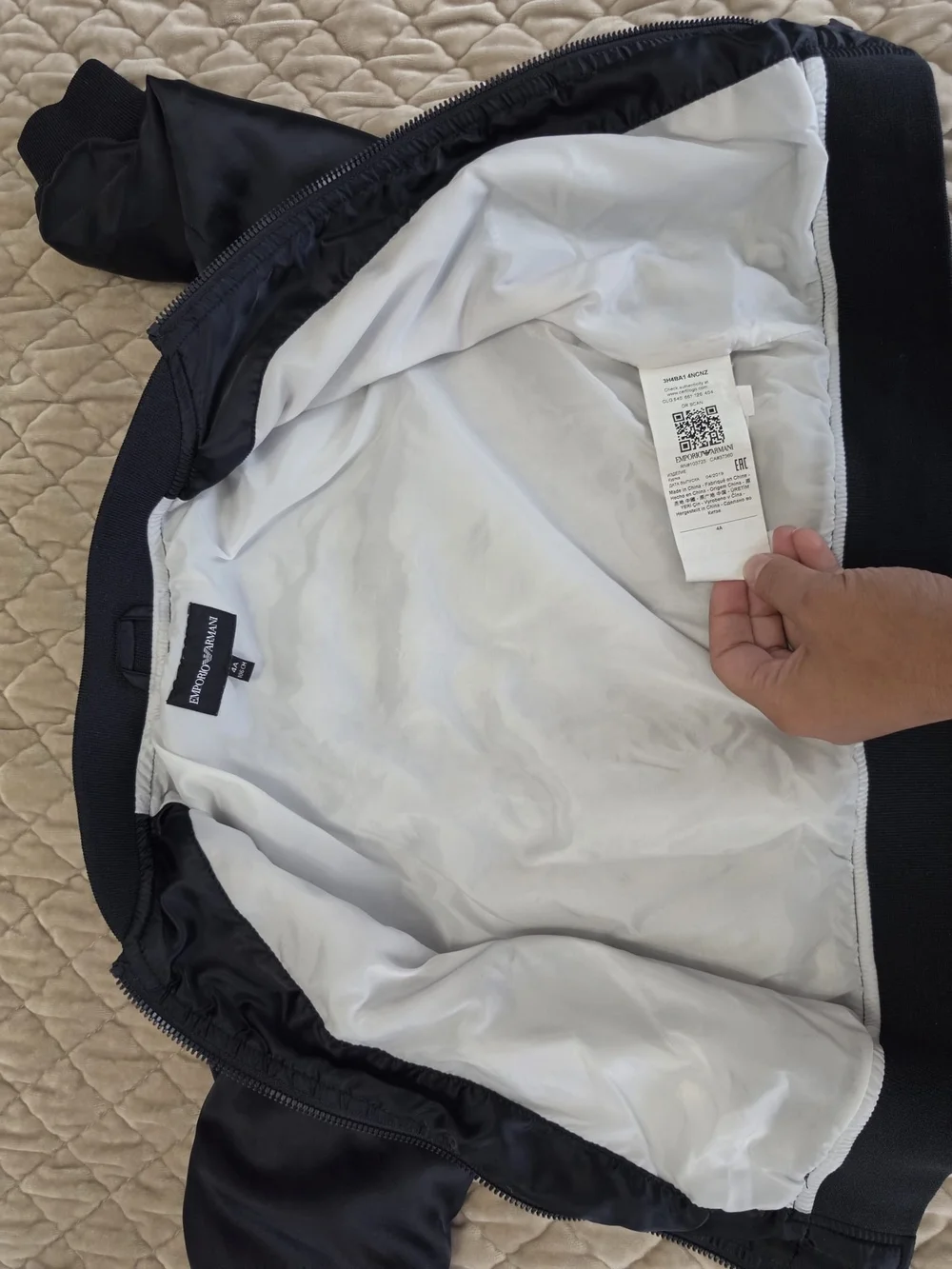 Emporio Armani Boys Navy Puffer Bomber Jacket - Picture 5 of 7